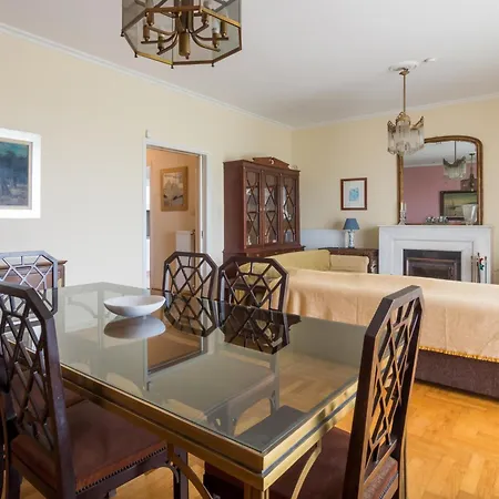 Spacious Next To Marina Flisvo Apartment Athens