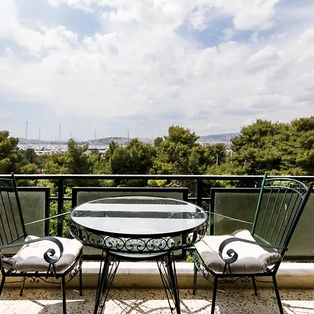 Spacious Next To Marina Flisvo Athens